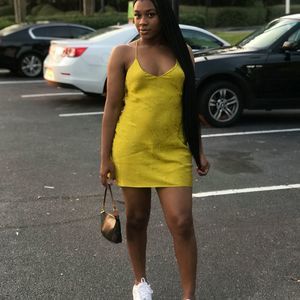 Meet your Posher, Shi